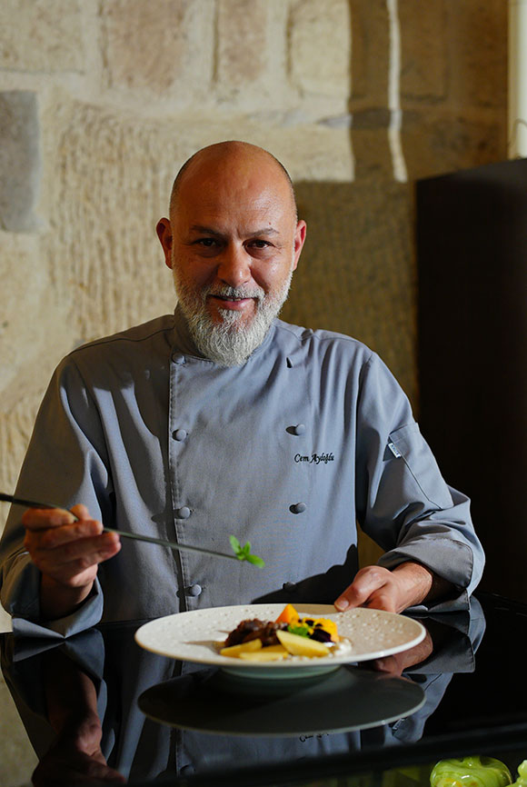 Gorgoli Lounge & Eatery’nin sıcak atmosferi